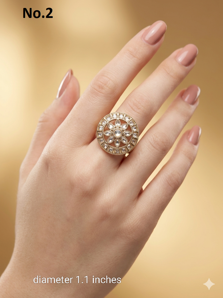 Gold Cocktail Still Finger Rings
