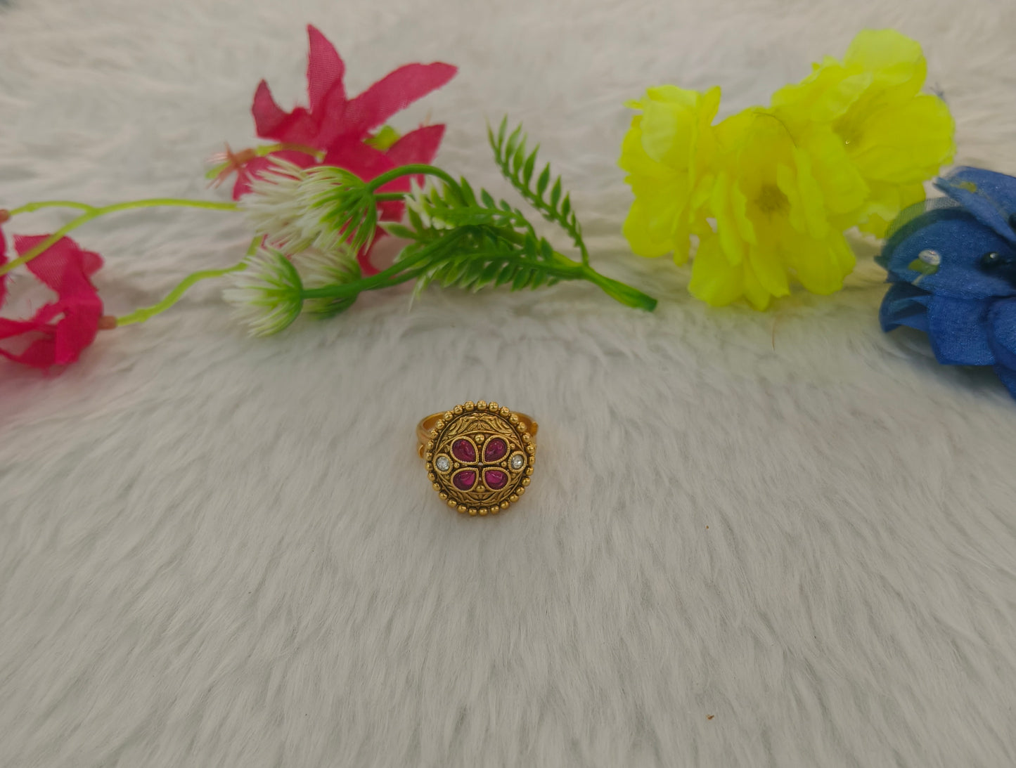 Gold Cocktail Vena Finger Rings