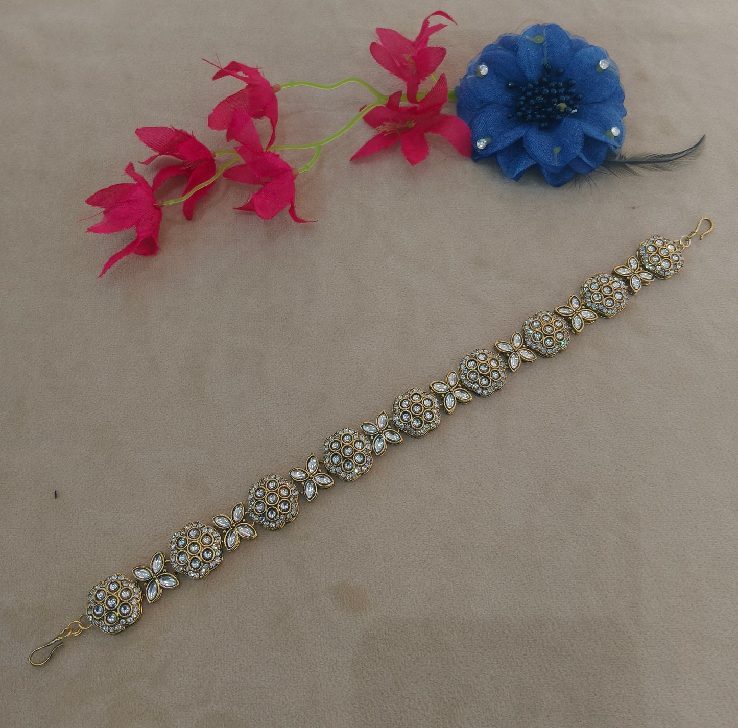 Gold White Kundan Sheesh Phool Headpiece Matha Patti