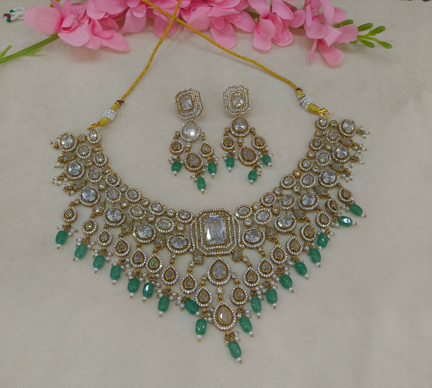 Antique Gold Mint With White stone Cz Necklace Jewellery Pvita Set