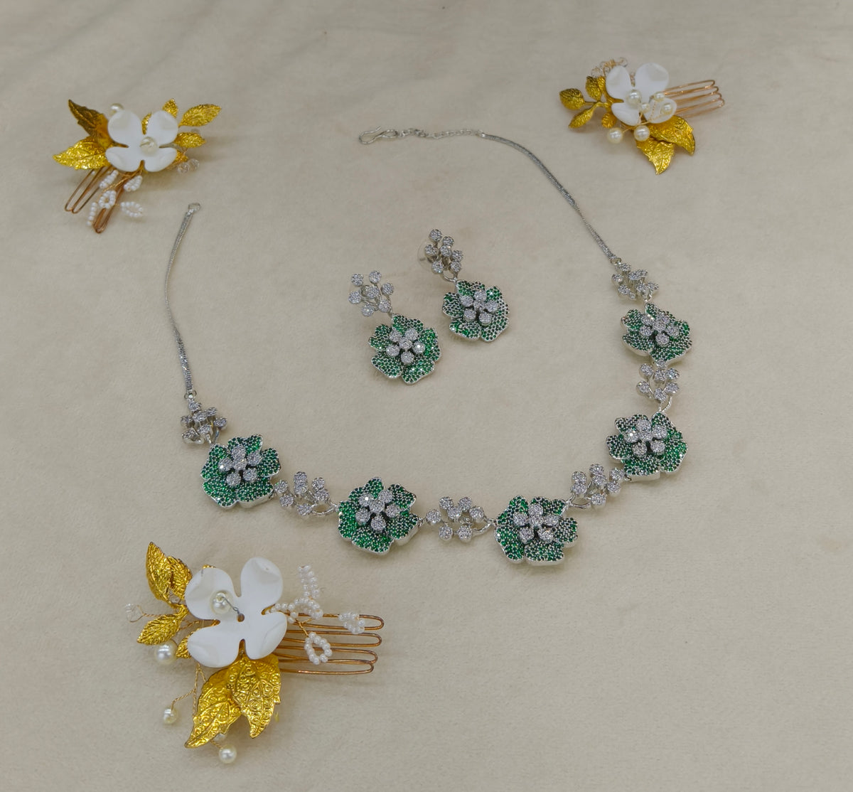 Green American Diamond Ad Necklace Alexa Sets