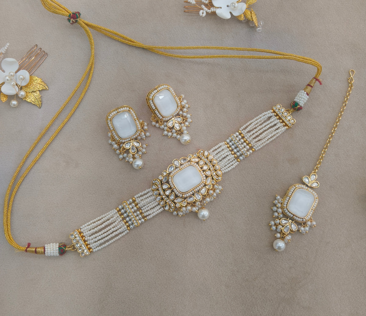 Gold White Kundan Choker Jewellery Rajni Set
