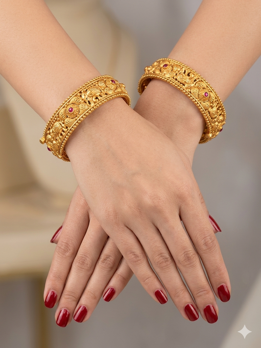 Bangles jewelry /Traditional bollywood jewelry Ruby Palvi Gold bangles