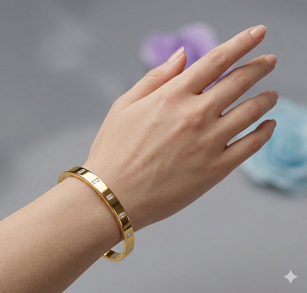 Sheela Anti-Tarnish Stainless Steel Bracelet(Openable)