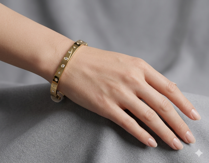 Reshma Anti-Tarnish Stainless Steel Bracelet(Openable)