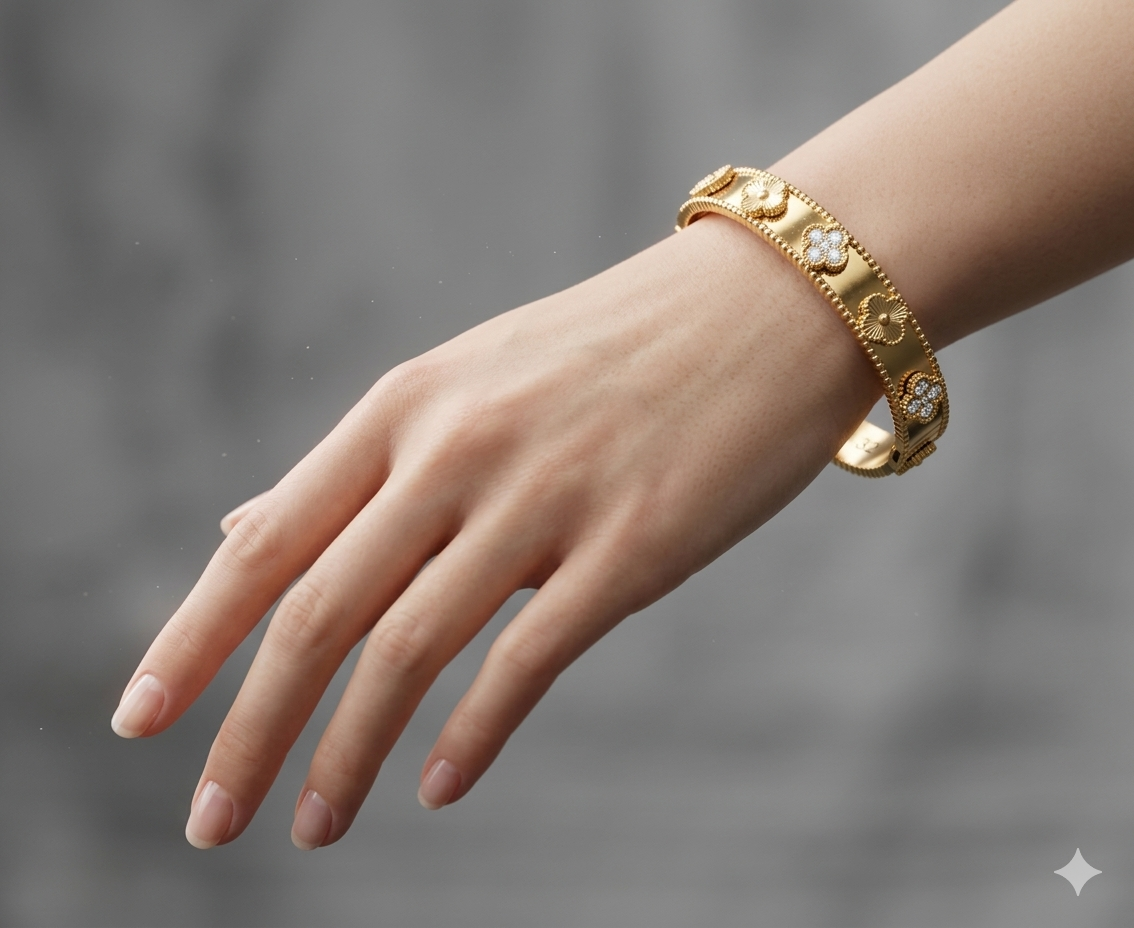 Sarthi Anti-Tarnish Stainless Steel Bracelet(Openable)