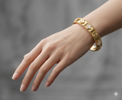 Sarthi Anti-Tarnish Stainless Steel Bracelet(Openable)