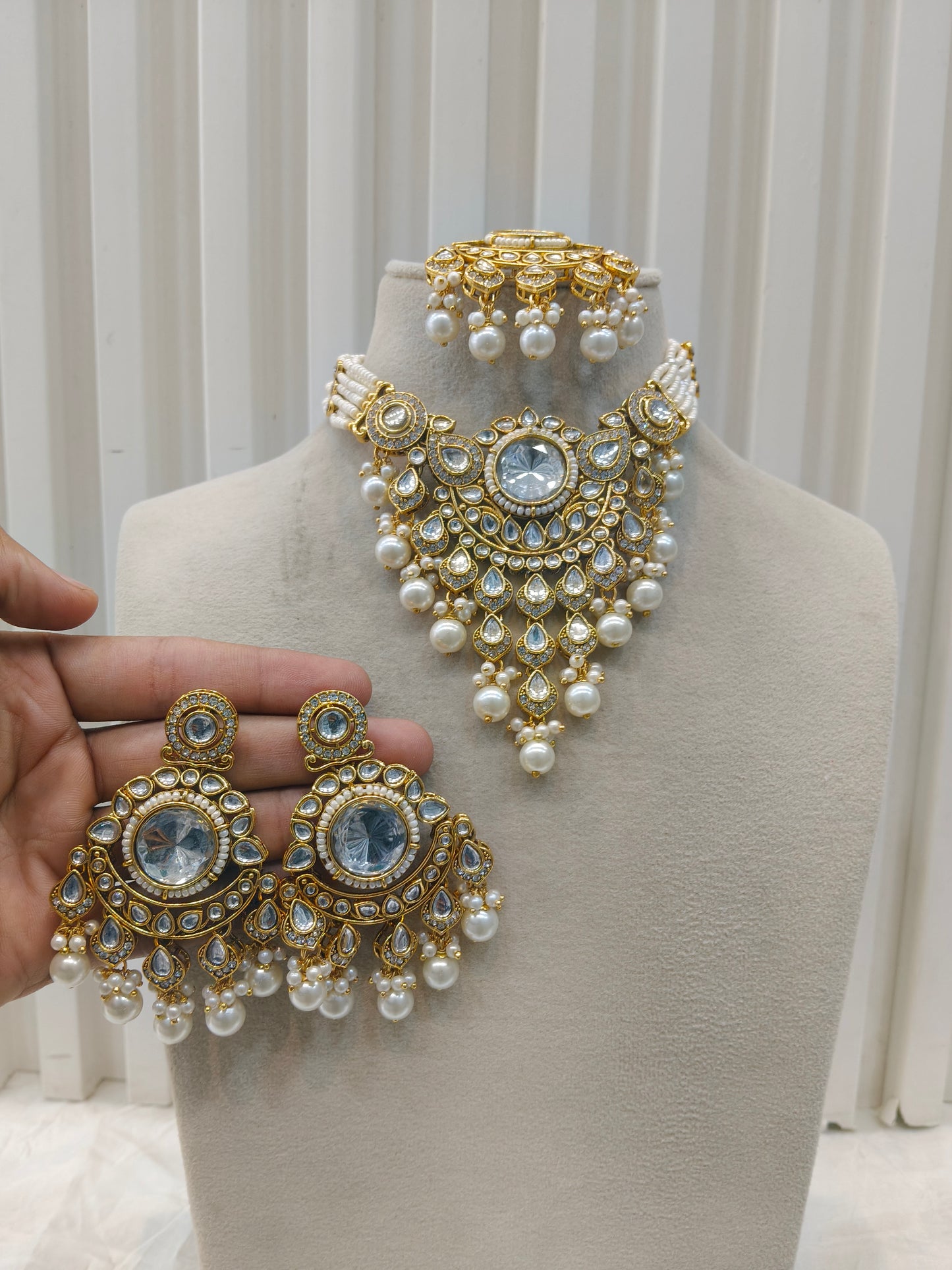 Gold White Kundan Nacklace Ekta sets