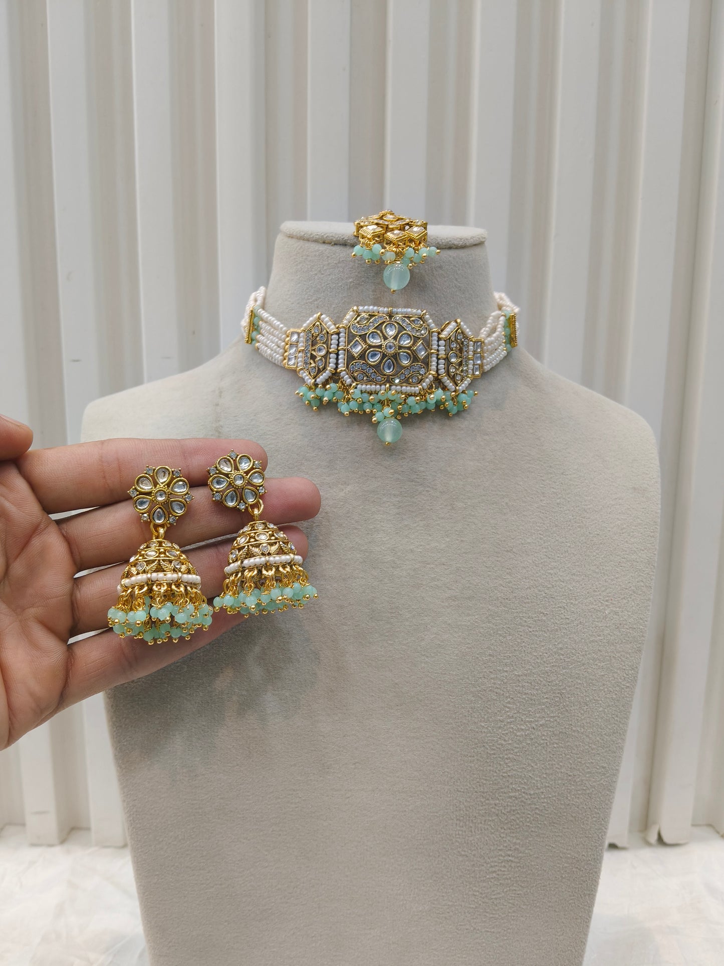 Gold Mint Kundan Choker Jewellery Jai Set
