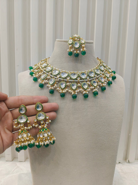 Gold Green Kundan Nacklace Adira sets