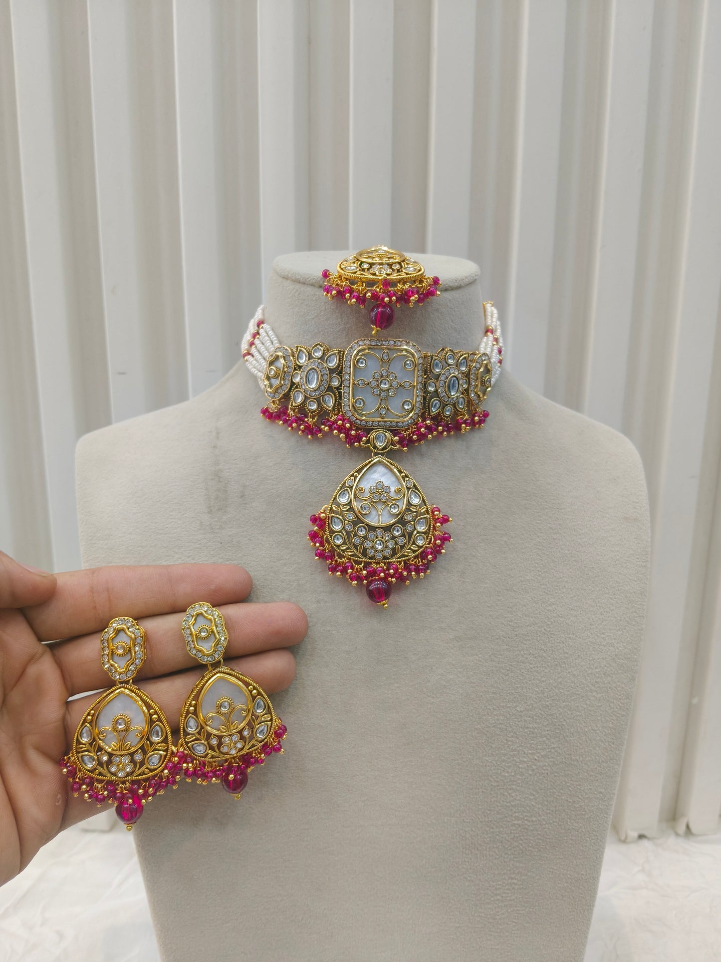 Gold Majenta Kundan Choker Jewellery Aanya Sets