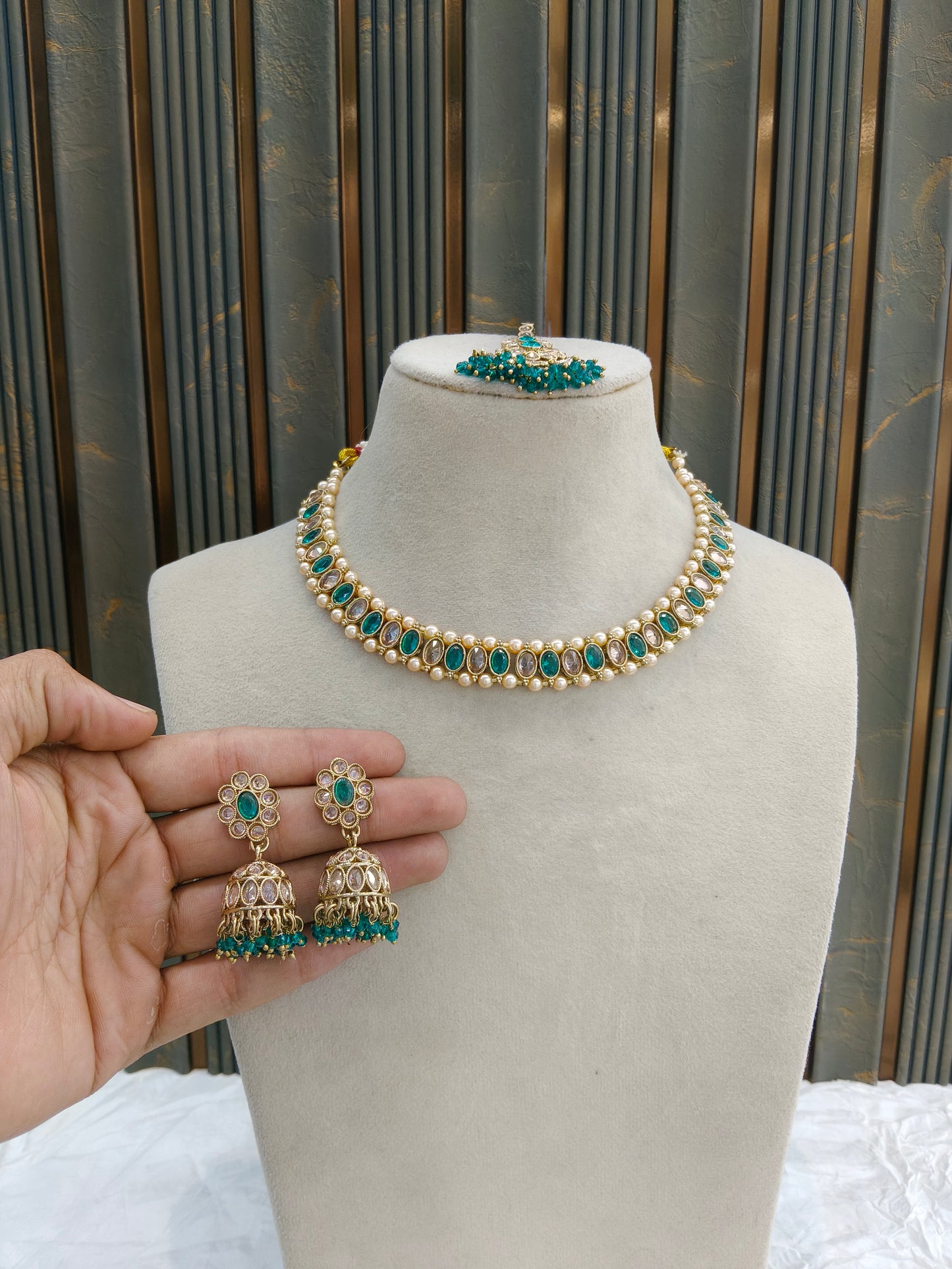 Antique Gold Rama Green Necklace Jewellery Jagjeet Bollywood sets