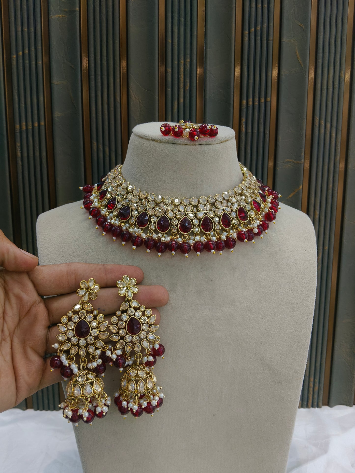 Antique Gold Maroon Necklace Jewellery Devika Bollywood sets