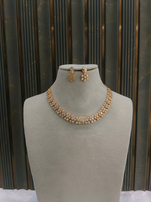 Gold Kundan Necklace Jewellery Pumi Set