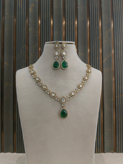 Antique Gold Green Moissanite Kundan Necklace Jewellery Hina Set