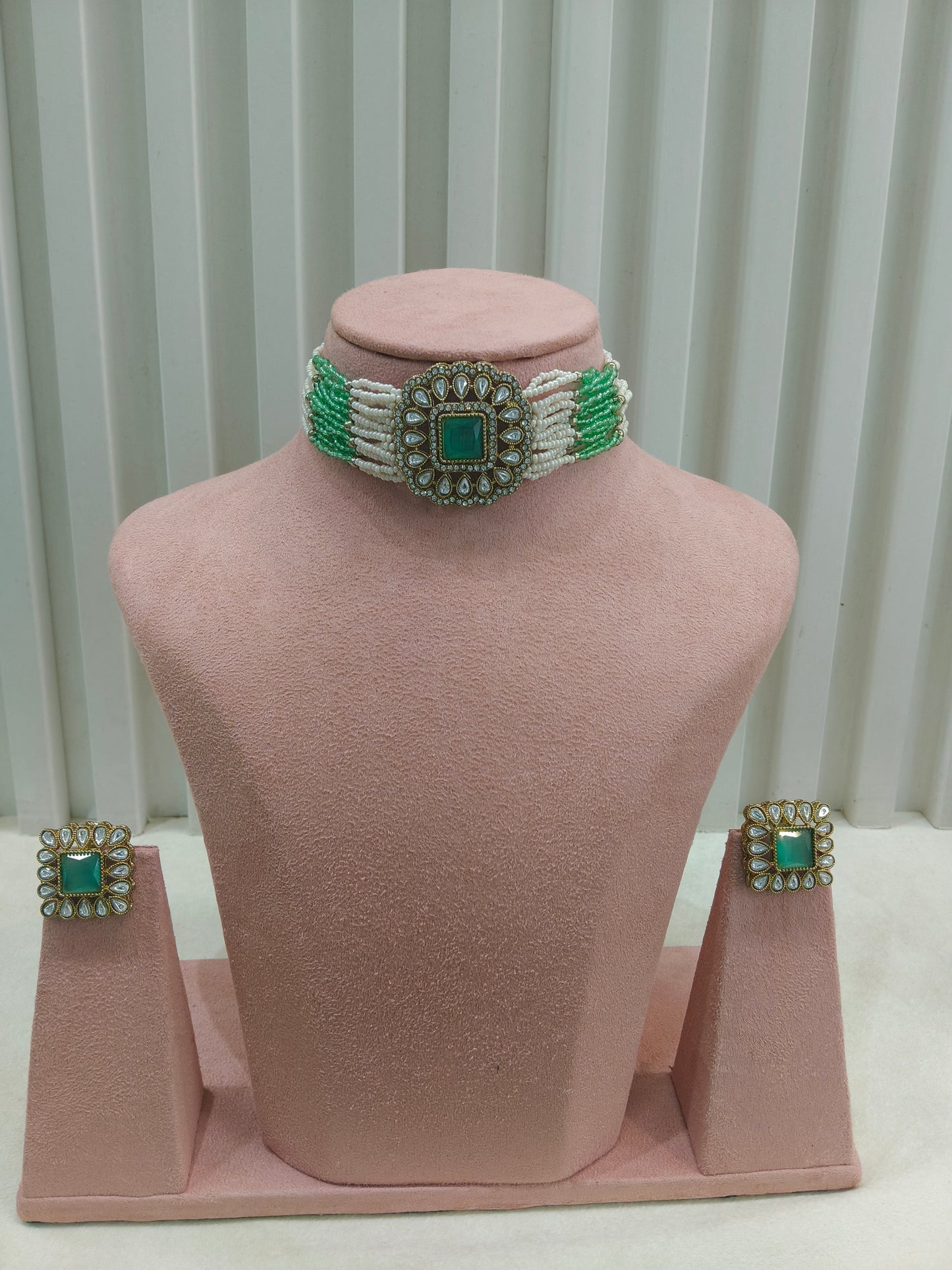 Antique Pista Moissanite Kundan Choker Jewellery Abby Set