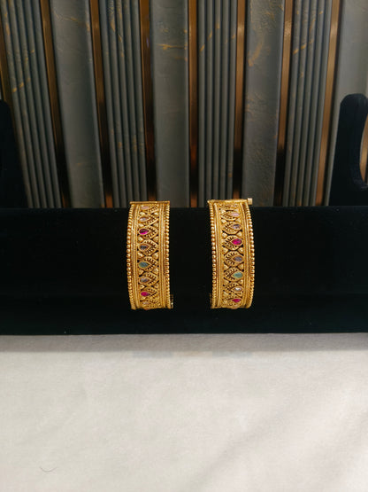 Bangles jewelry /Traditional bollywood jewelry Multicolor Rua Gold bangles