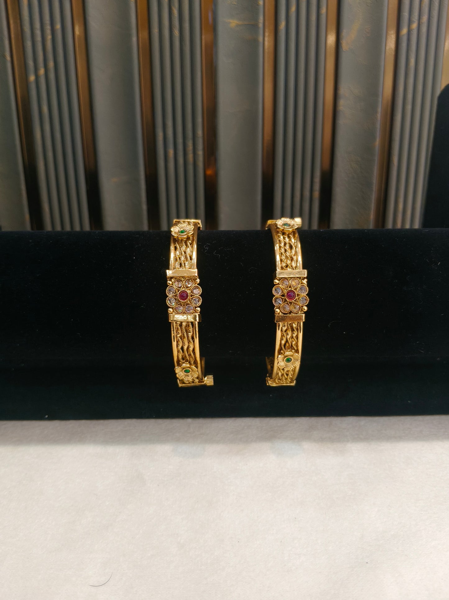 Bangles jewelry /Traditional bollywood jewelry Ruby Green Samia Gold bangles