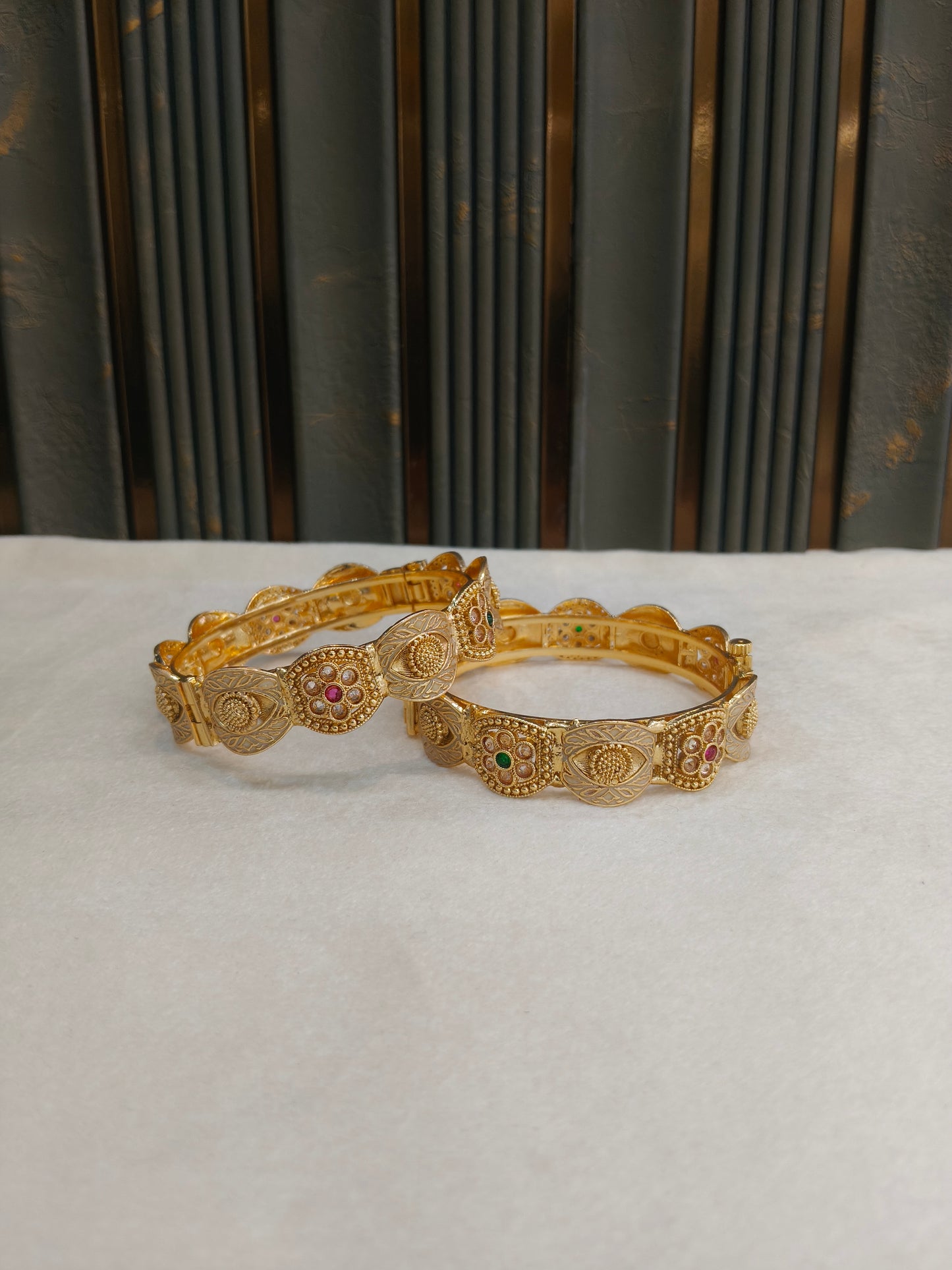 Bangles jewelry /Traditional bollywood jewelry Ruby Green Anah Gold bangles