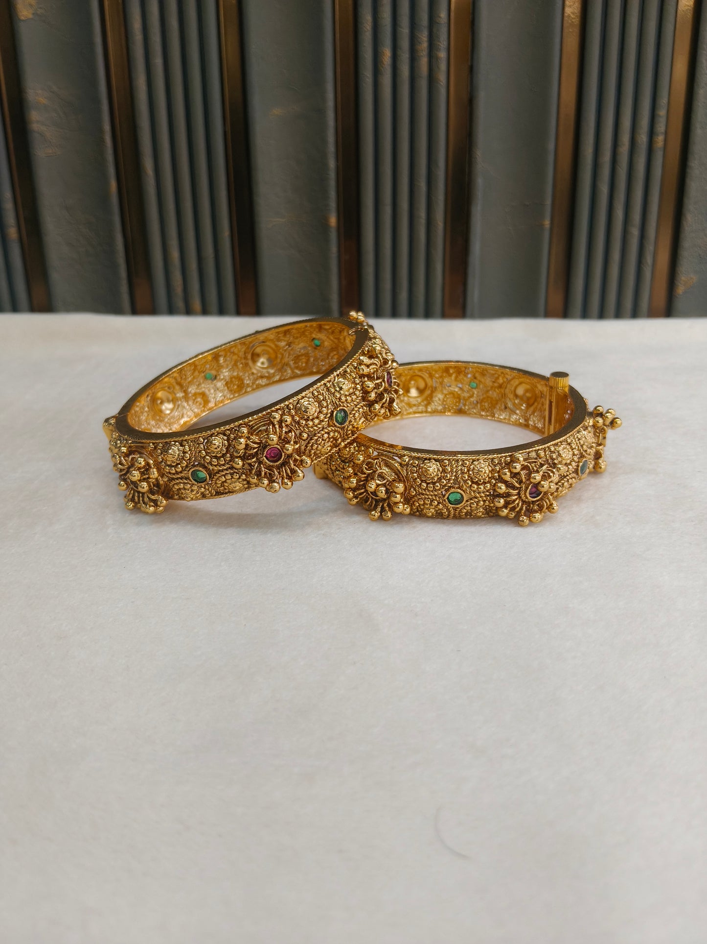 Bangles jewelry /Traditional bollywood jewelry Ruby Green Ayma Gold bangles