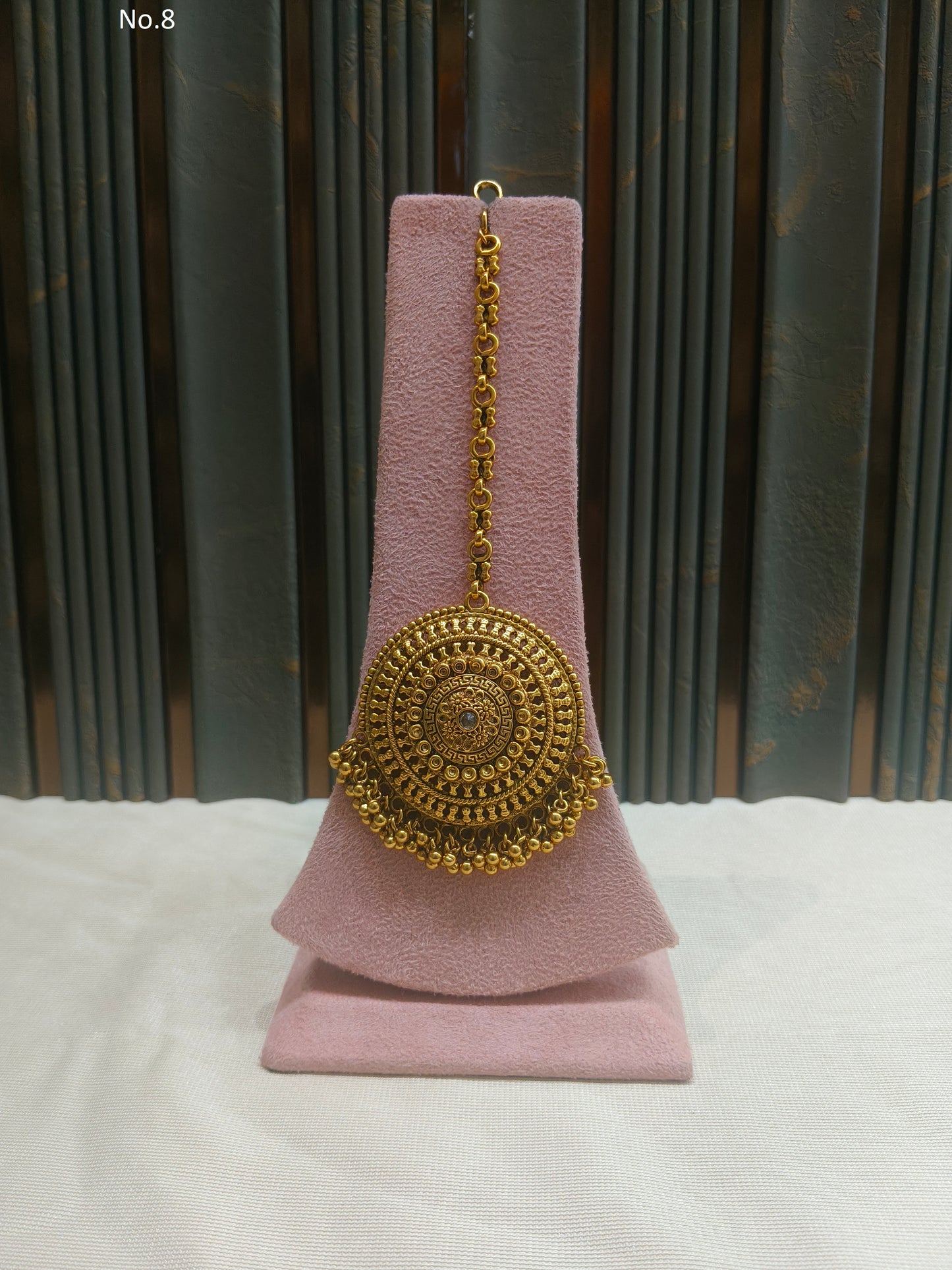 Gold polki Tikka Jewellery Indian Headpiece Niram Jewellery