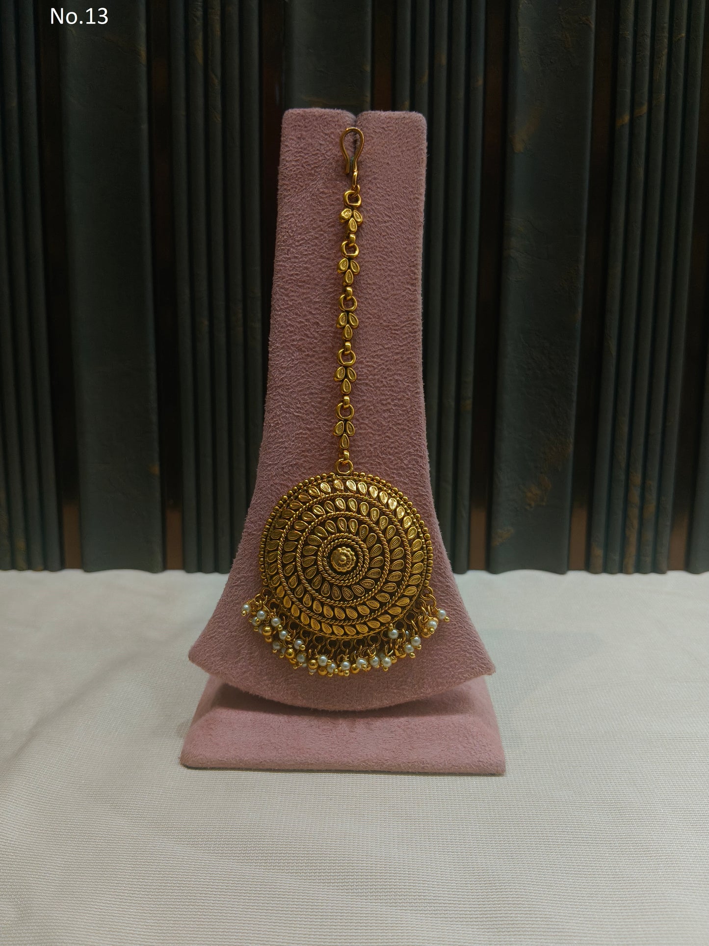 Gold polki Tikka Jewellery Indian Headpiece Niram Jewellery
