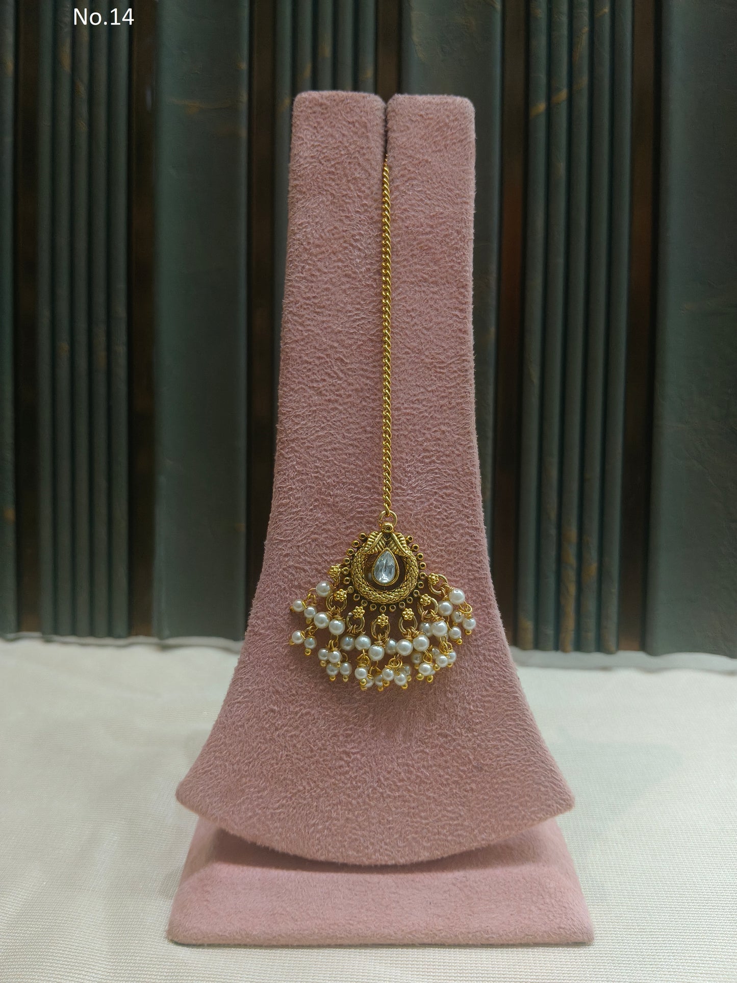 Gold polki Tikka Jewellery Indian Headpiece Niram Jewellery
