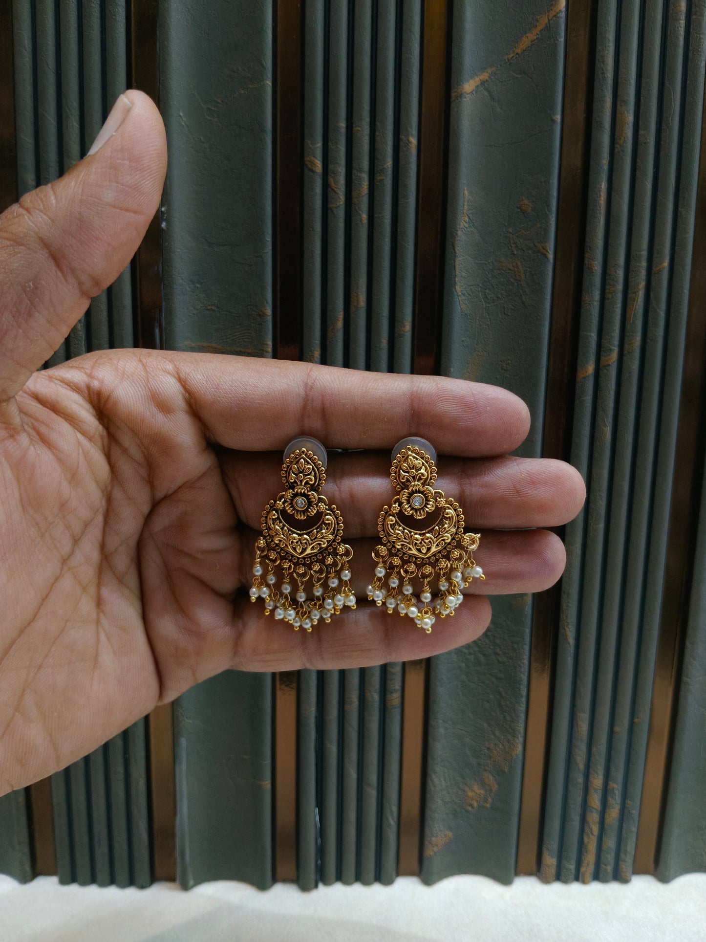 Gold Polki Niha Earrings
