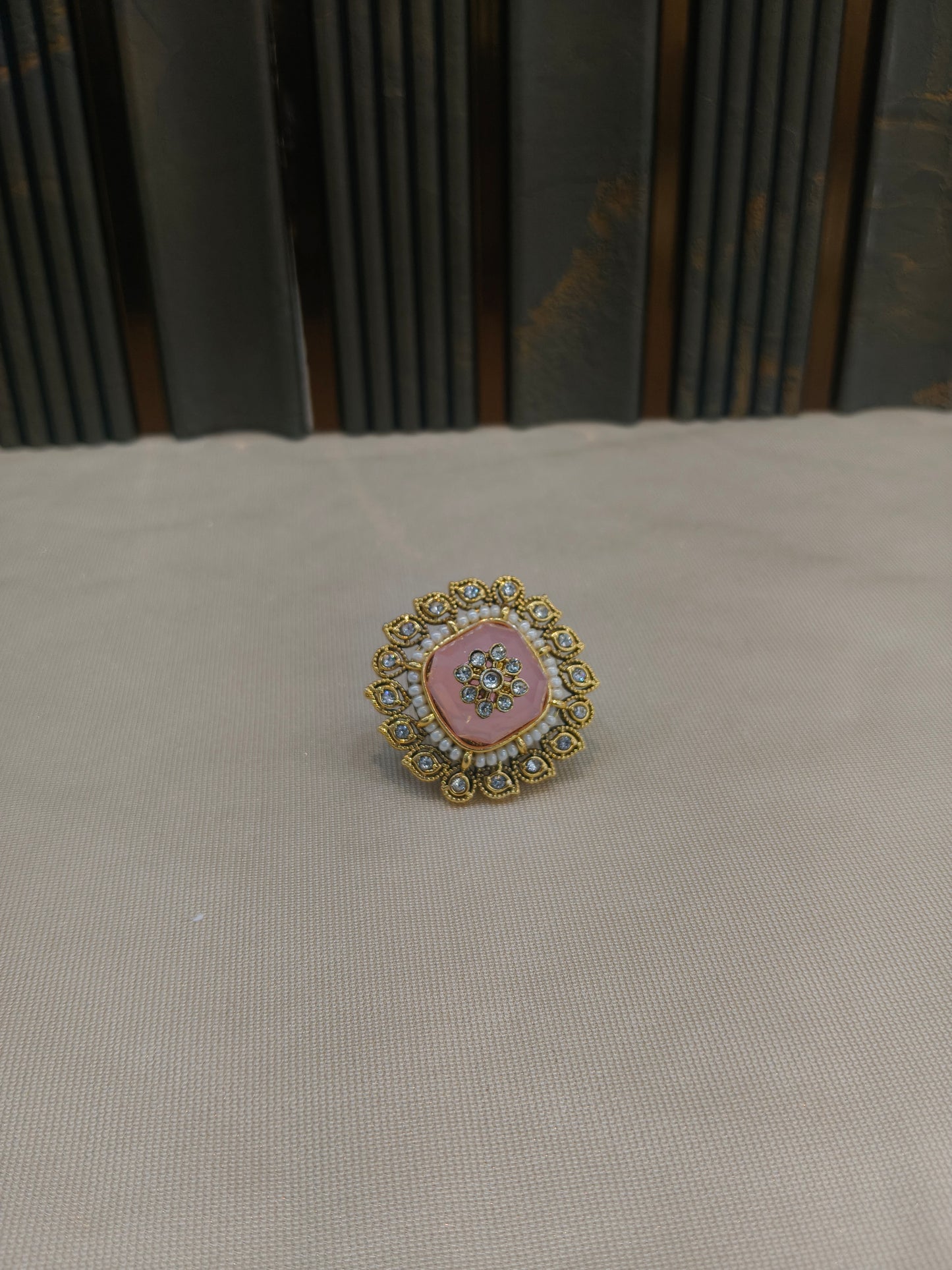 Kundan Adjustable Una Finger Rings