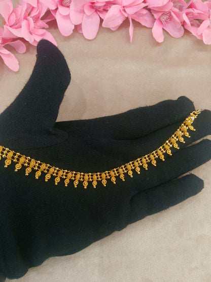 Gold Forming Jewellery Soni Necklace Set