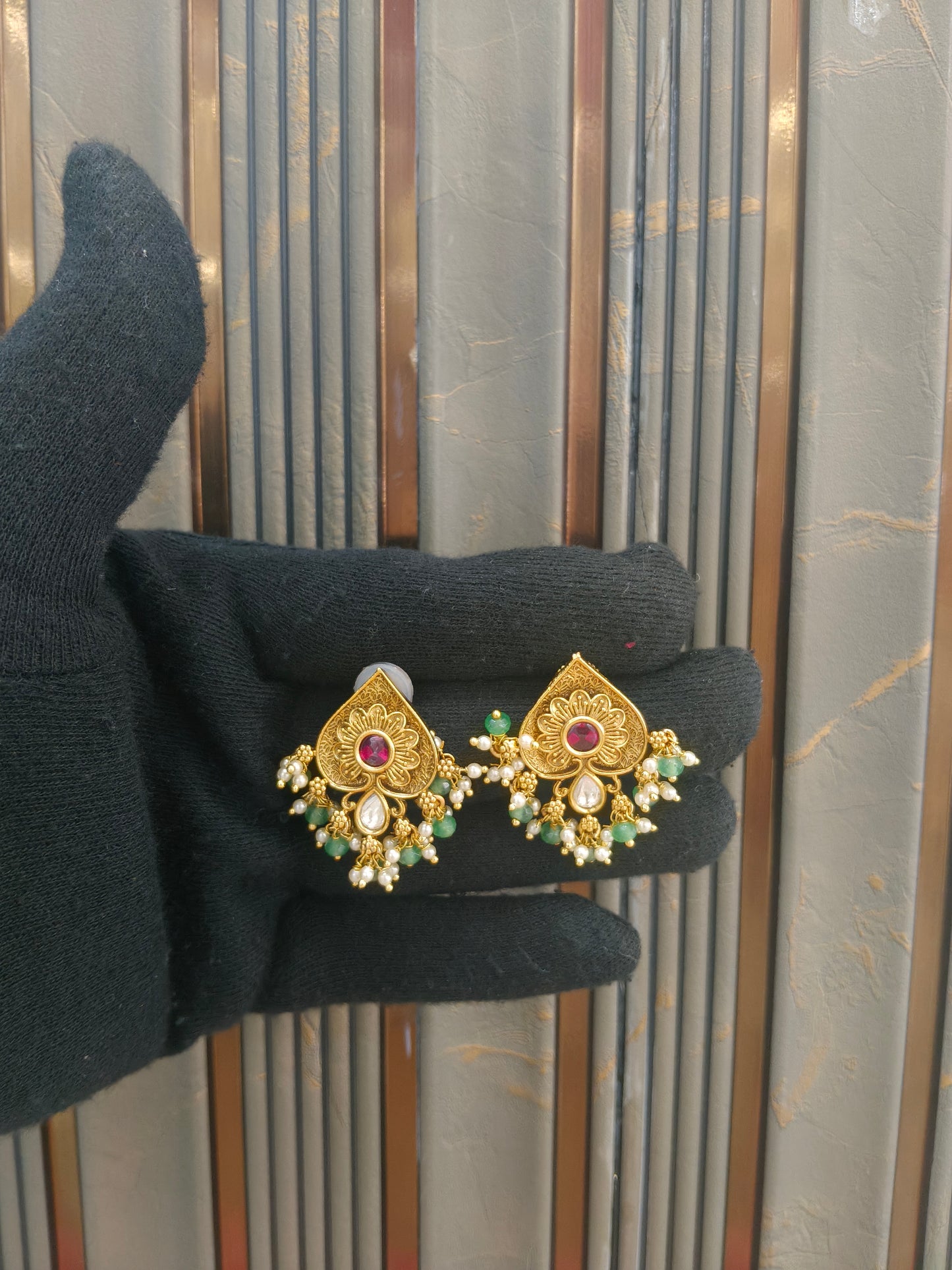 Gold Polki Yaad Earrings