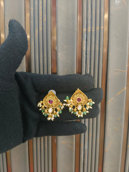 Gold Polki Yaad Earrings