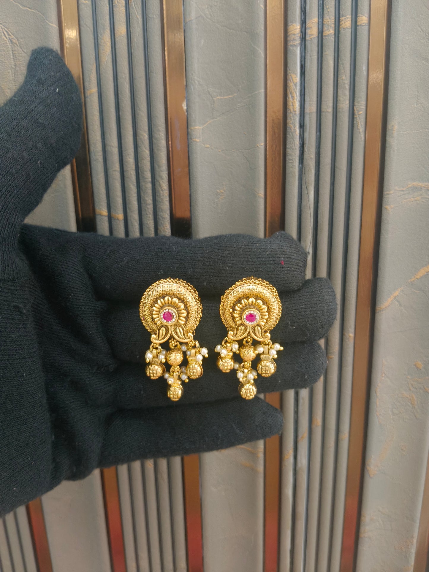 Gold Polki Yaad Earrings