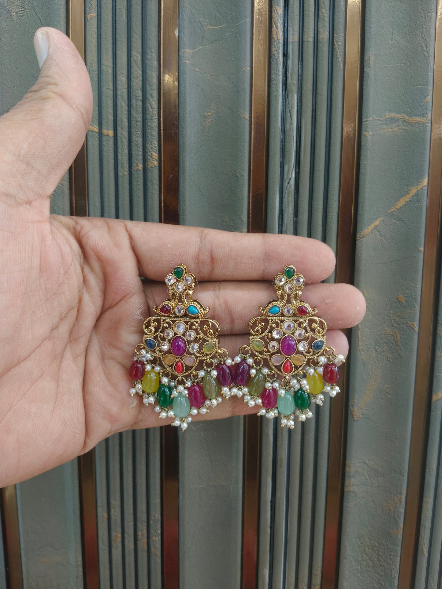 Antique Kundan Bollywood Cora Earrings