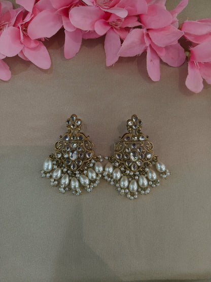 Antique Kundan Bollywood Cora Earrings