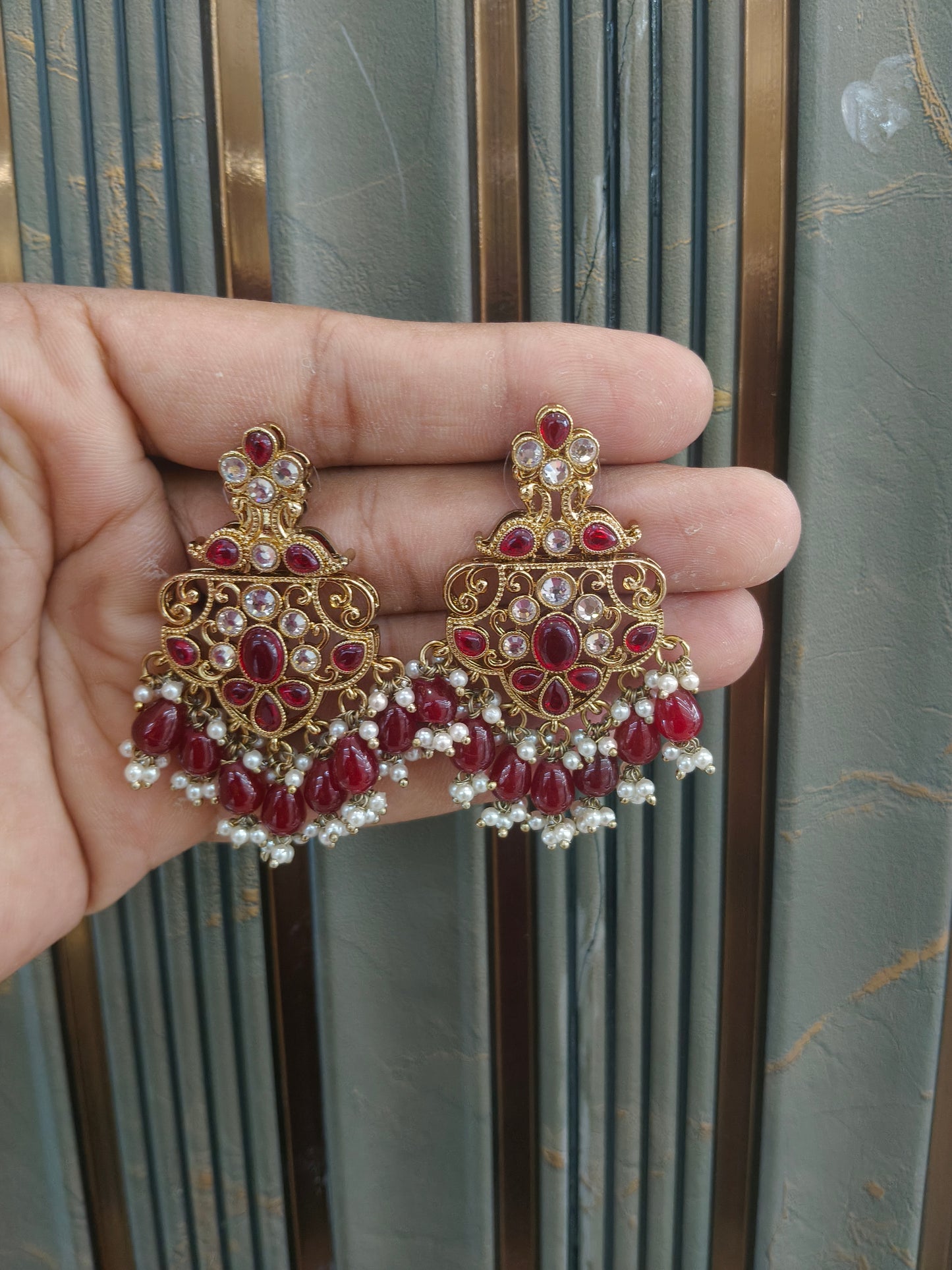 Antique Kundan Bollywood Cora Earrings