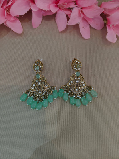 Antique Kundan Bollywood  Sonam Earrings