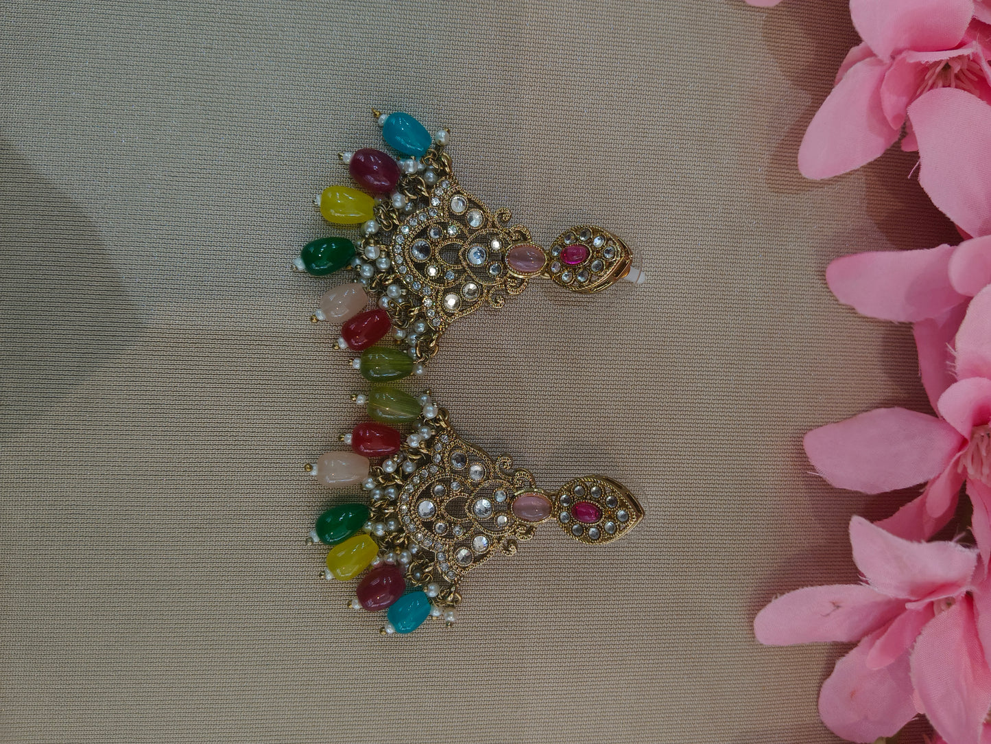 Antique Kundan Bollywood  Sonam Earrings