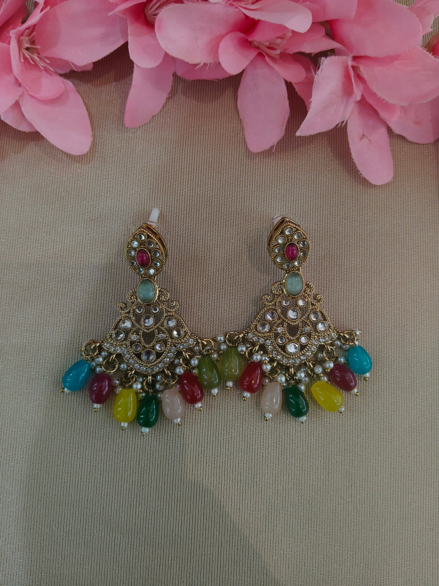 Antique Kundan Bollywood  Sonam Earrings