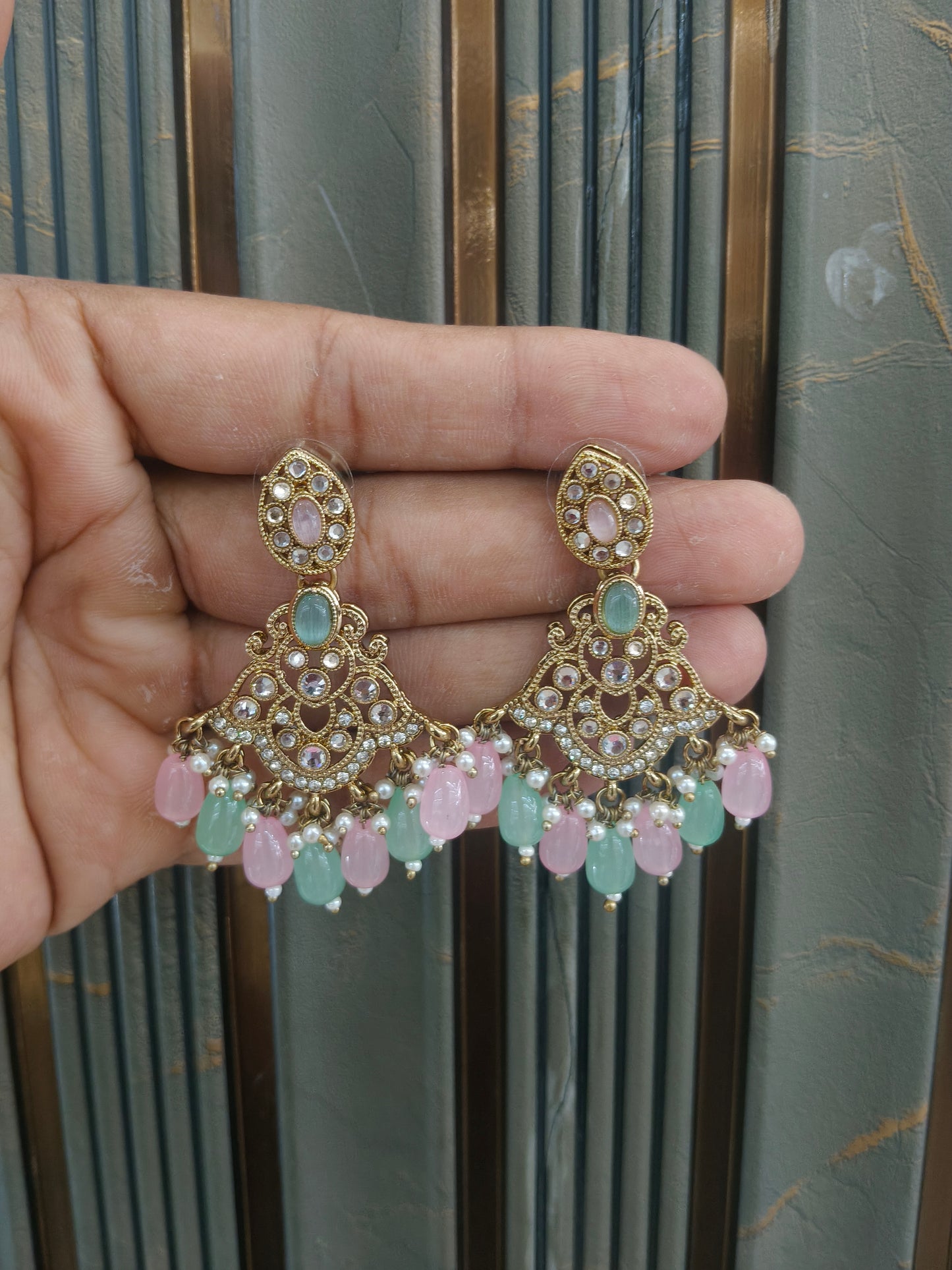 Antique Kundan Bollywood  Sonam Earrings