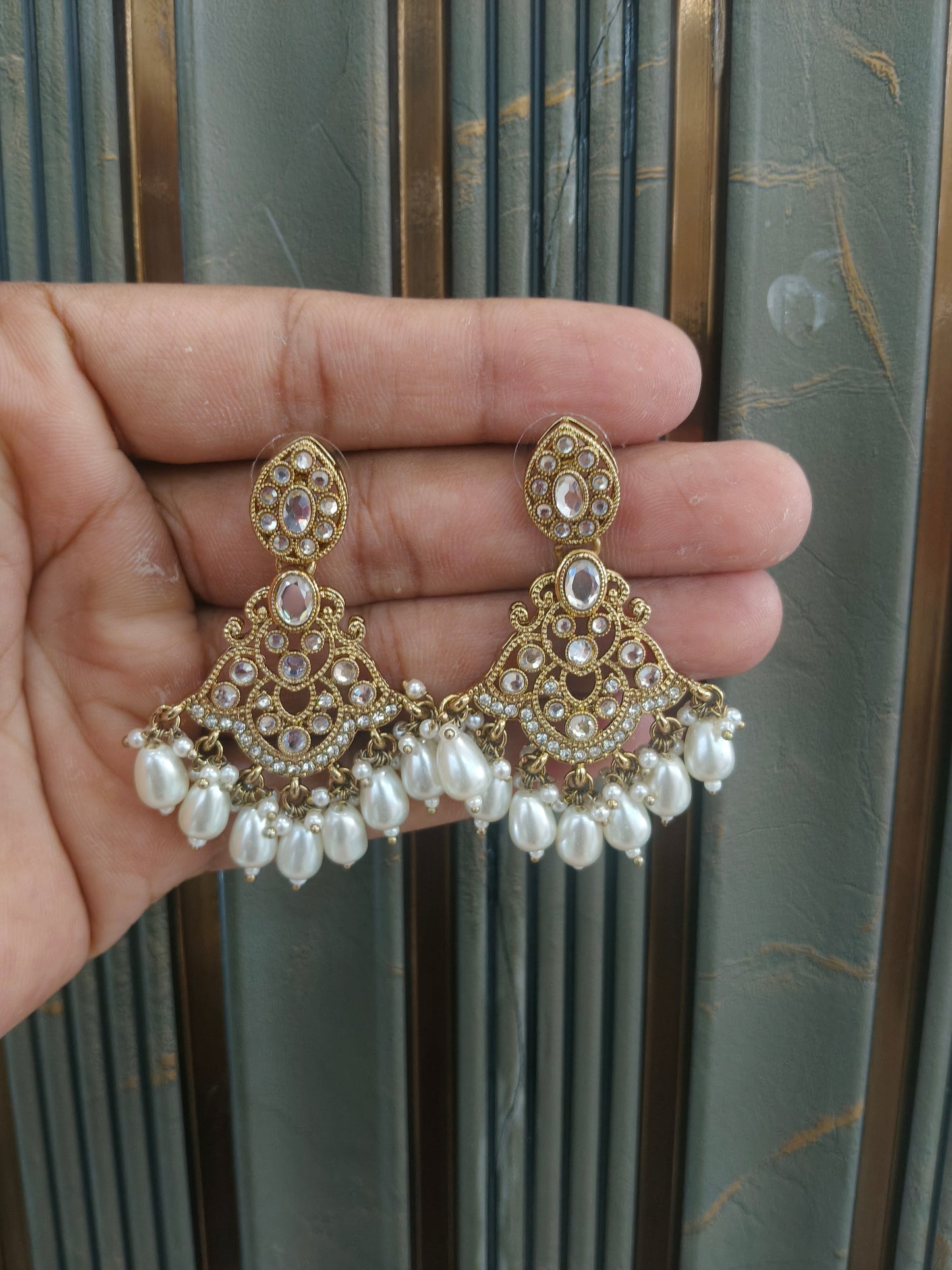 Antique Kundan Bollywood  Sonam Earrings