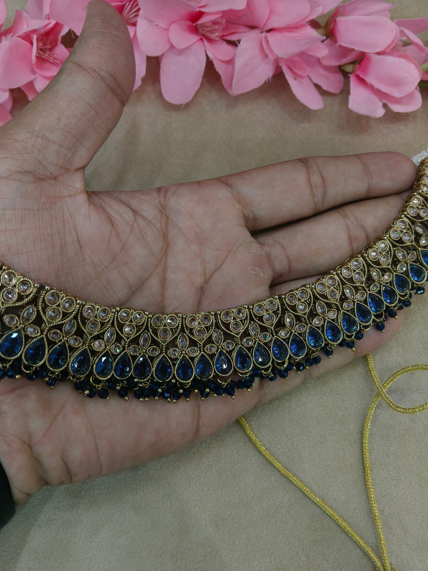 Antique Blue Necklace Love sets