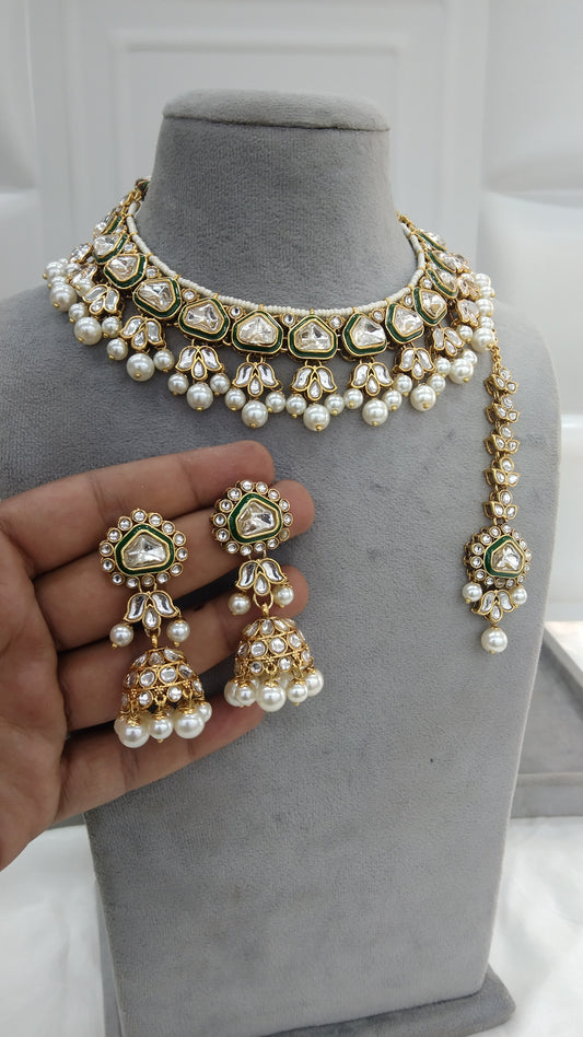 Anita Gold white Kundan Jewelry Set