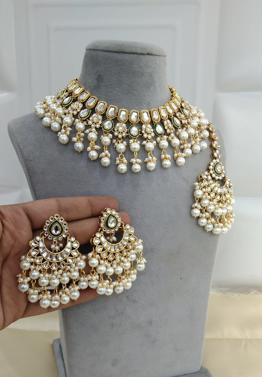 Chandan Gold white Kundan Necklace Jewellery Set