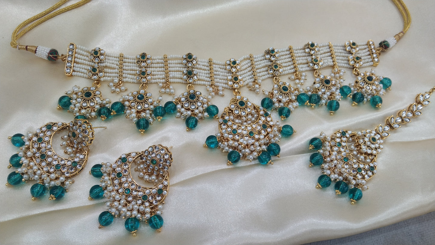 Dippi Rama Green Kundan Indian Jewellery Set