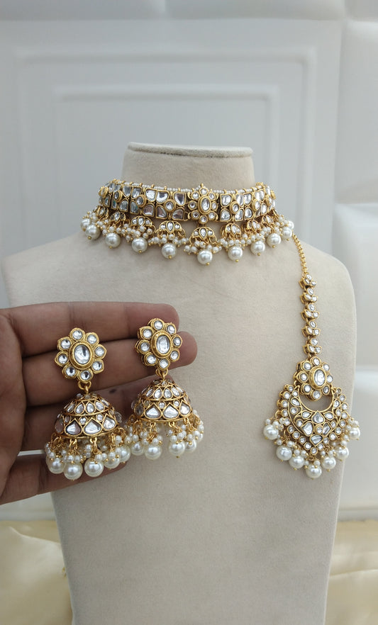 Dimple Gold White Kundan Indian Jewellery Set