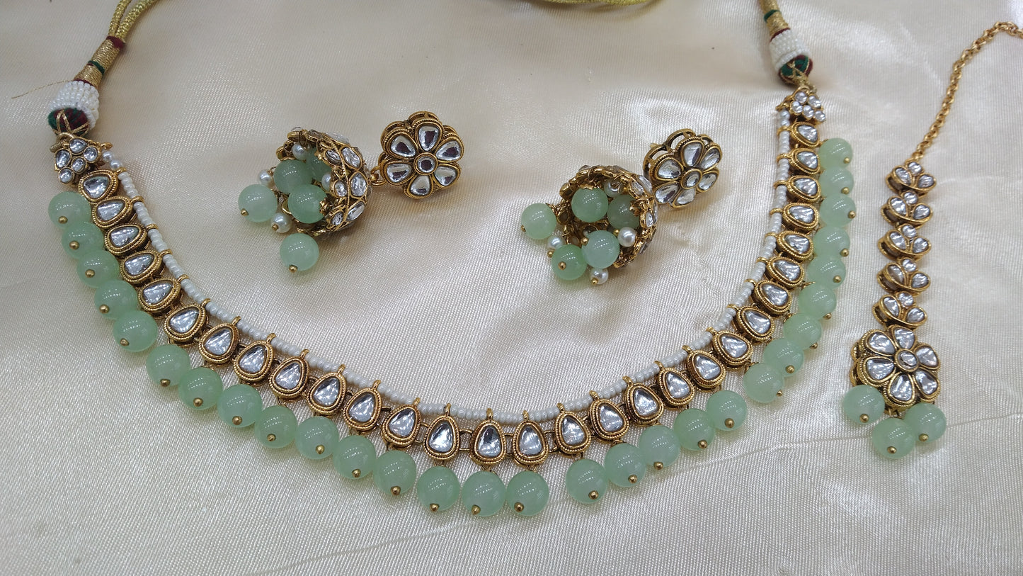 Divya Pista kundan Indian Jewellery Set