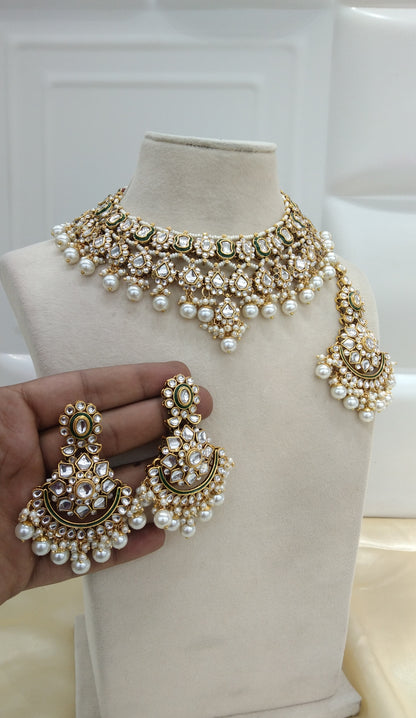 Divyasri  White kundan Indian Jewellery Set