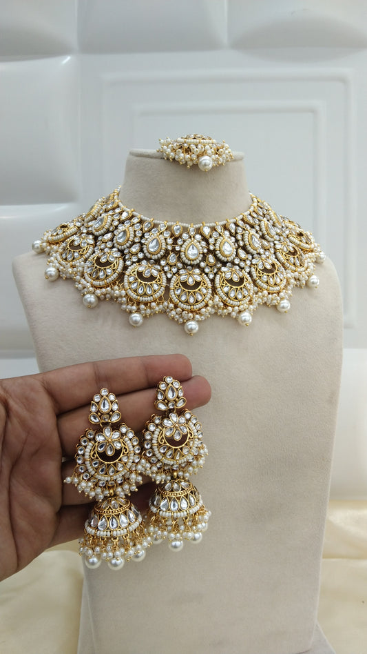 Harpreet White kundan Indian Necklace Jewellery Set