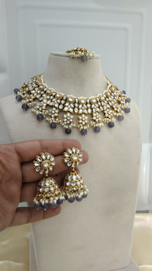 Ishani Grey kundan Indian Necklace Jewellery Set